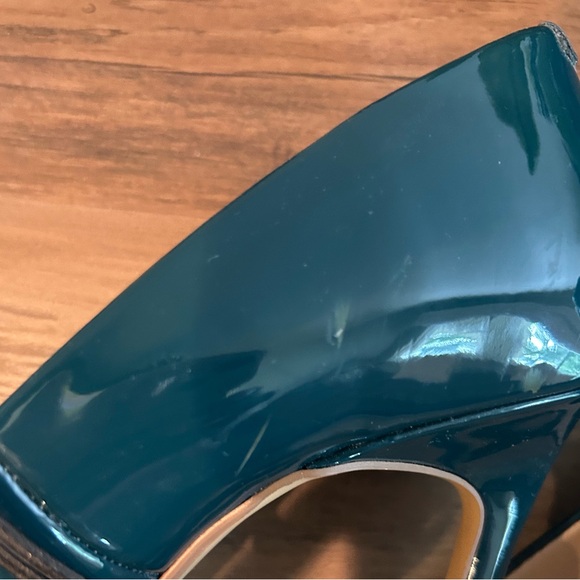 Express Dark Teal Patent Leather Pumps Size 9 (Arrived W/Some Scuffs) NWT - Picture 3 of 7